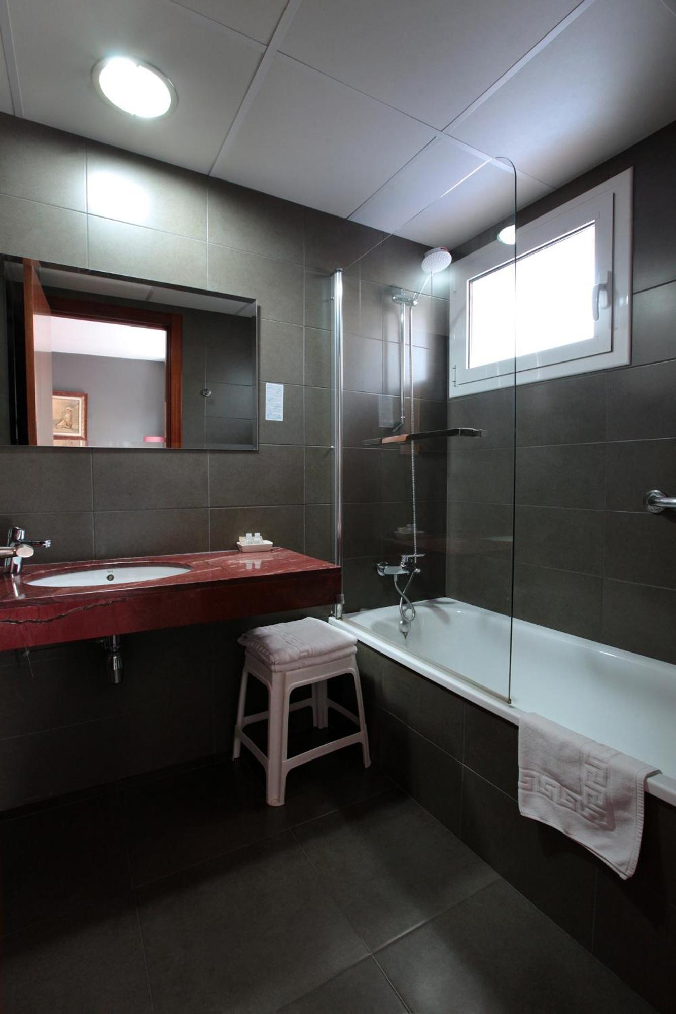 Hotel Marblau Tossa Тосса-де-Мар Экстерьер фото