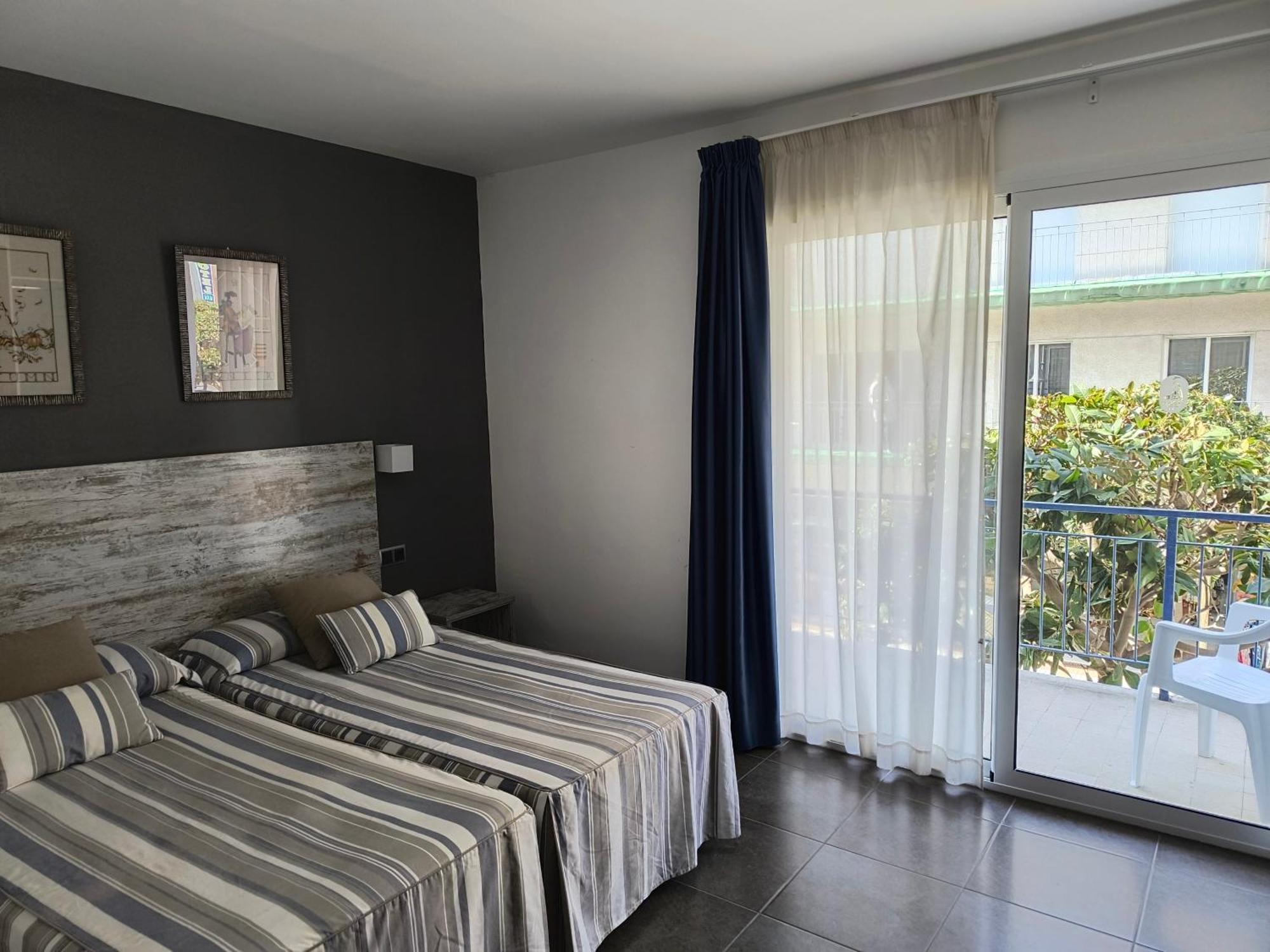 Hotel Marblau Tossa Тосса-де-Мар Экстерьер фото