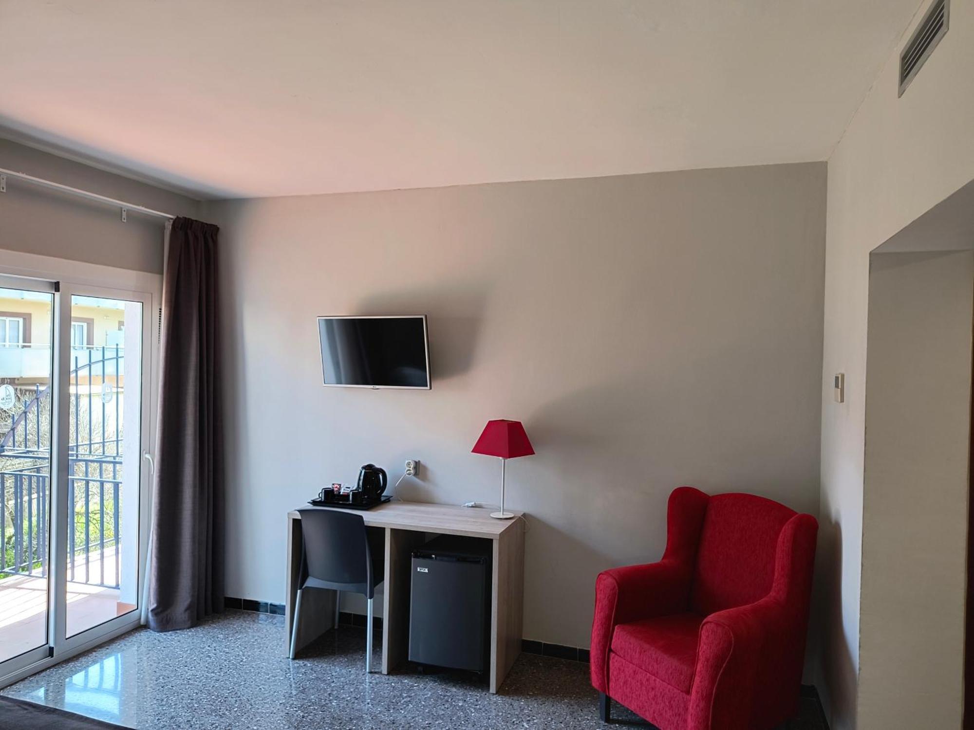 Hotel Marblau Tossa Тосса-де-Мар Экстерьер фото