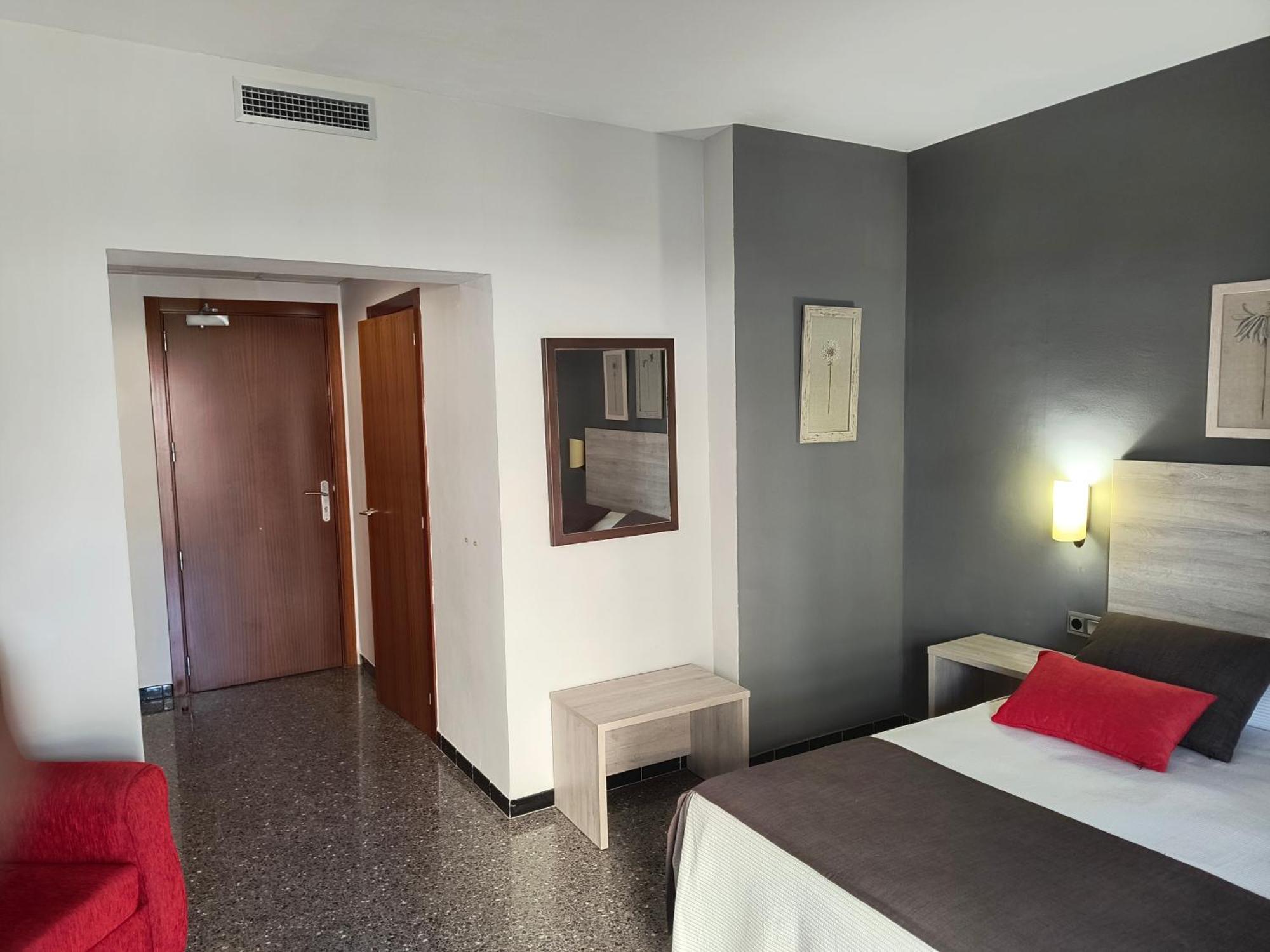 Hotel Marblau Tossa Тосса-де-Мар Экстерьер фото